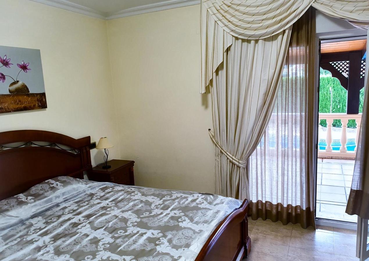 Villa Tres Palmeras En Alfaz Del Pi , Albir, Benidorm L'Alfas del Pi Bagian luar foto