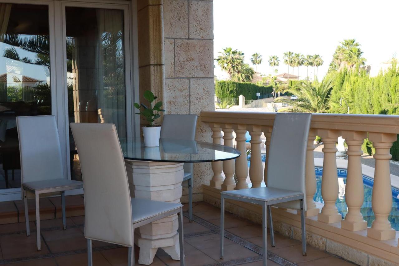 Villa Tres Palmeras En Alfaz Del Pi , Albir, Benidorm L'Alfas del Pi Bagian luar foto